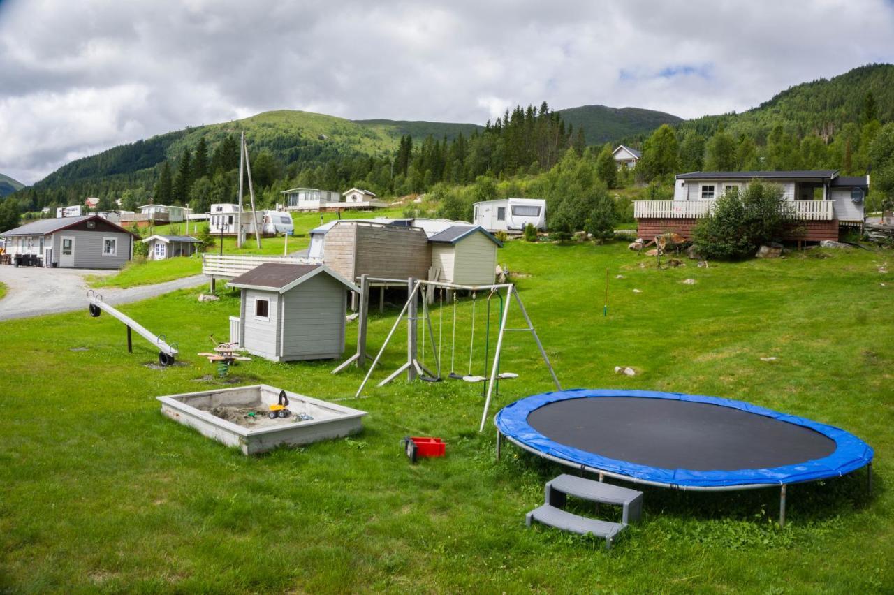Smordal Hytteutleie Og Camping Ξενοδοχείο Nordfjordeid Εξωτερικό φωτογραφία
