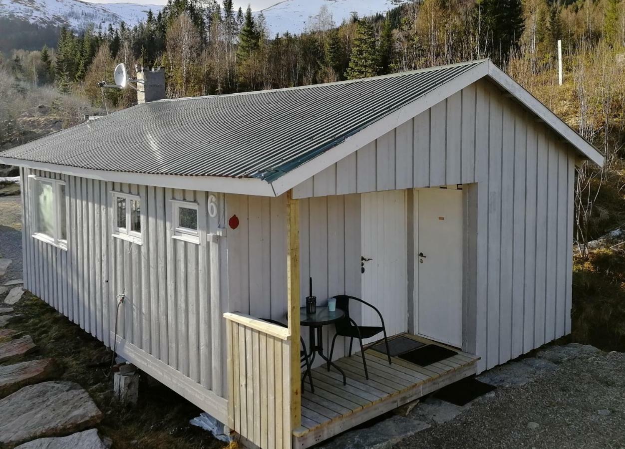 Smordal Hytteutleie Og Camping Ξενοδοχείο Nordfjordeid Εξωτερικό φωτογραφία